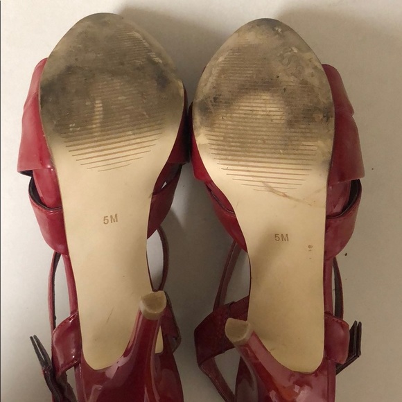 Guess Red Gwanamarias Heels - Picture 3 of 4